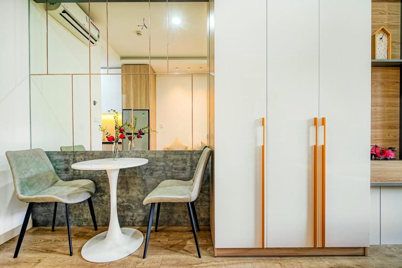Soho Spacious Aparts, Central Location ホーチミン市 エクステリア 写真